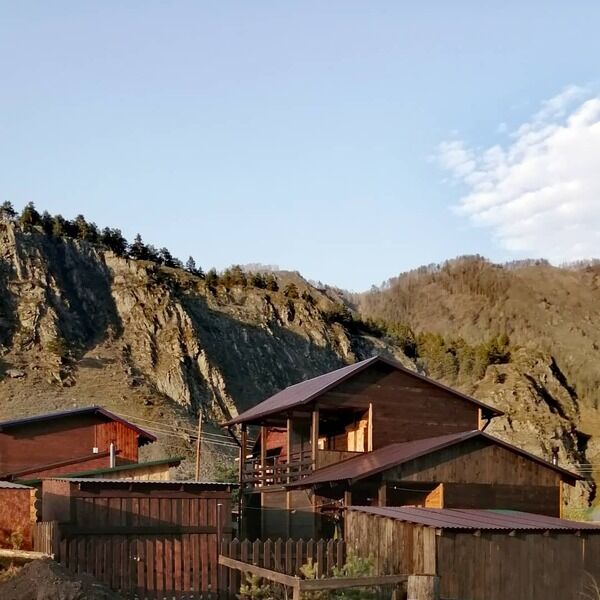 База отдыха Усадьба у горы, Горный Алтай (Республика Алтай), Чемал Чемальский район